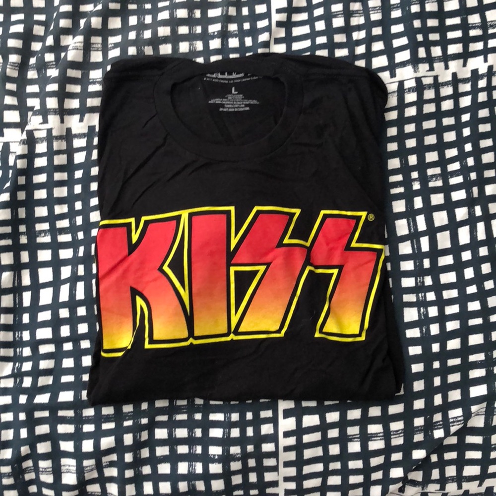 Kiss print black tee